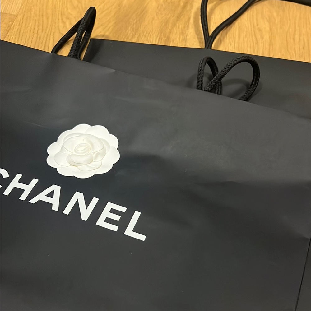 CHANEL Black Shopping Bags with White Camellia Logo and Ribbon - Picture 4 of 7